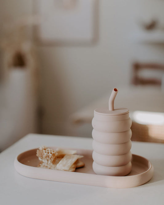 Simple Plate / Tray (Strawberry-Cardamom)